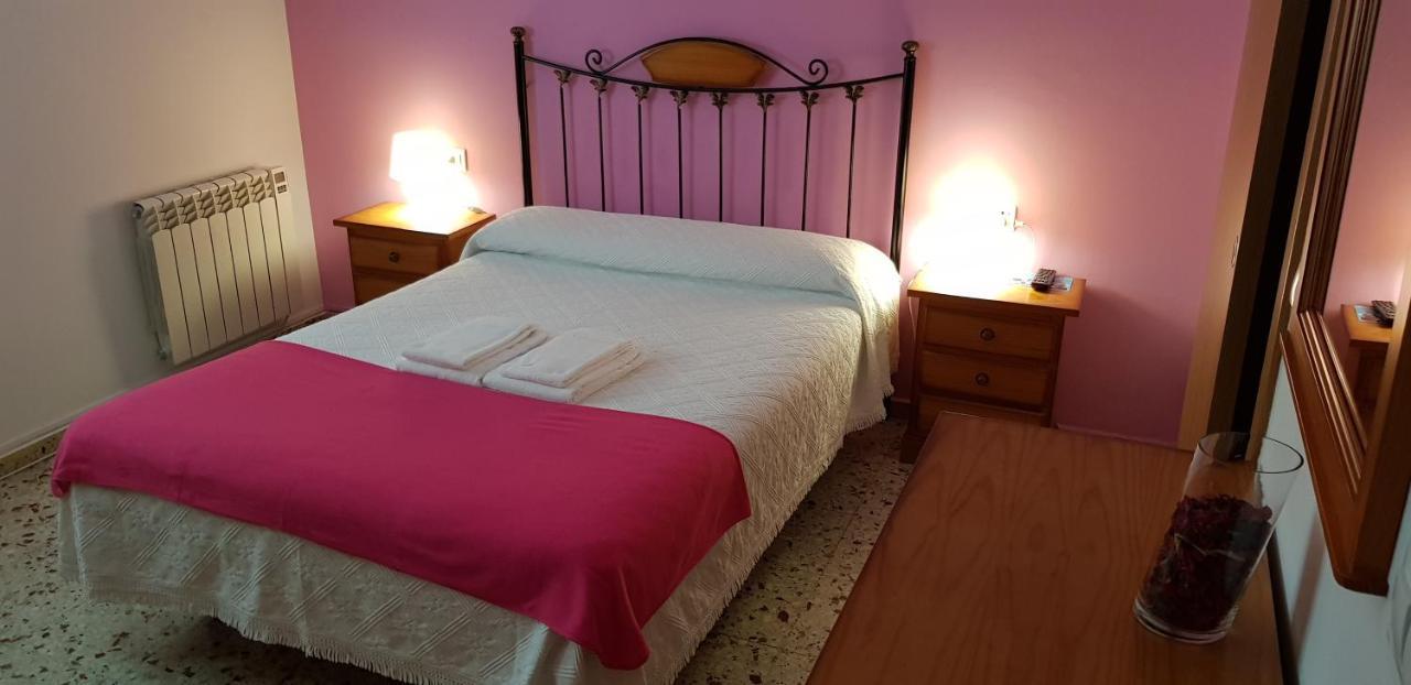 Venecia Bed&Breakfast Villafranca Del Bierzo Dış mekan fotoğraf